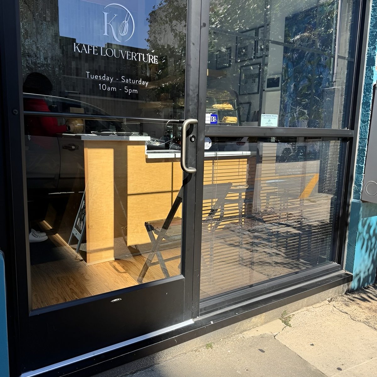 Welcome To Kafe Louverture
